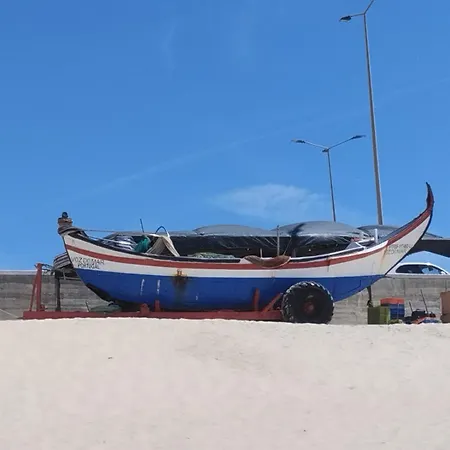 Front Beach Flat Apartment *